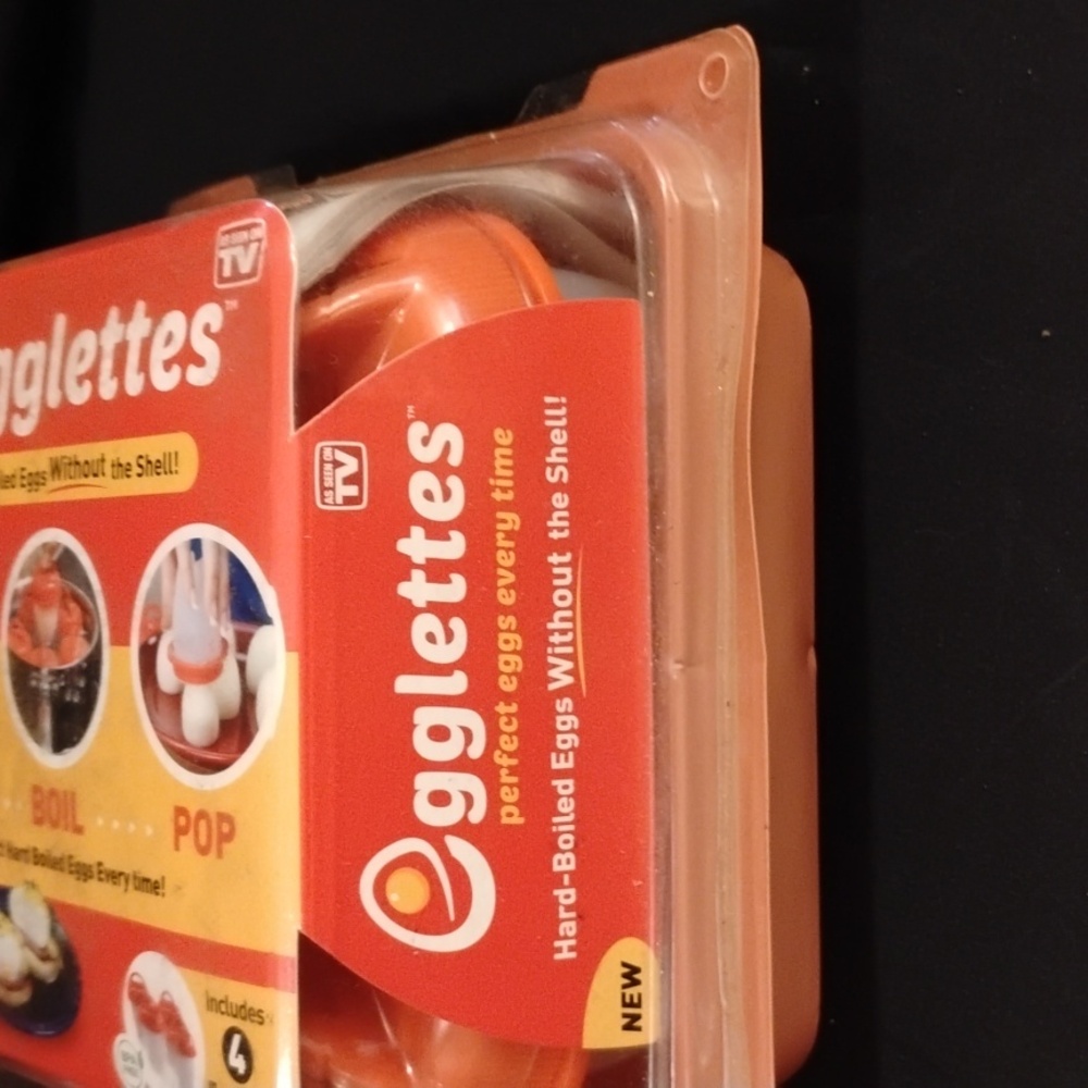 NIB As Seen On TV Egglettes - Red - Picture 6 of 7